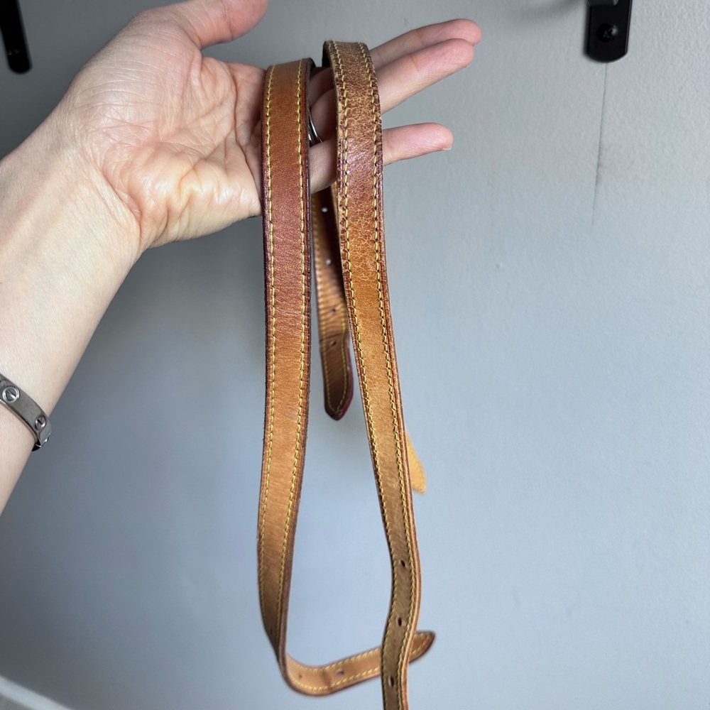 1 set of Louis Vuitton leather straps
